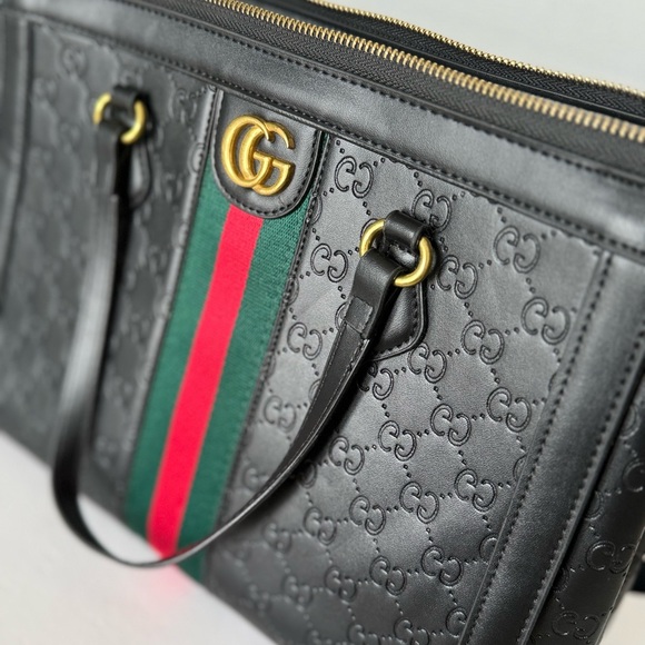 Gucci Black Embossed Shoulder Bag with Red and Green Accent - Picture 15 of 17